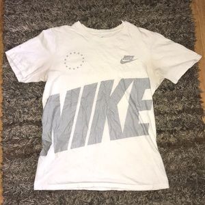 Nike t shirt